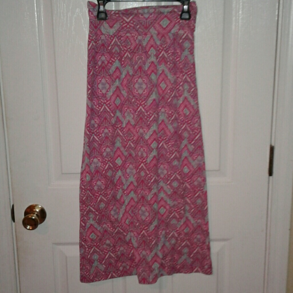 Girls size 7-8 Long skirt